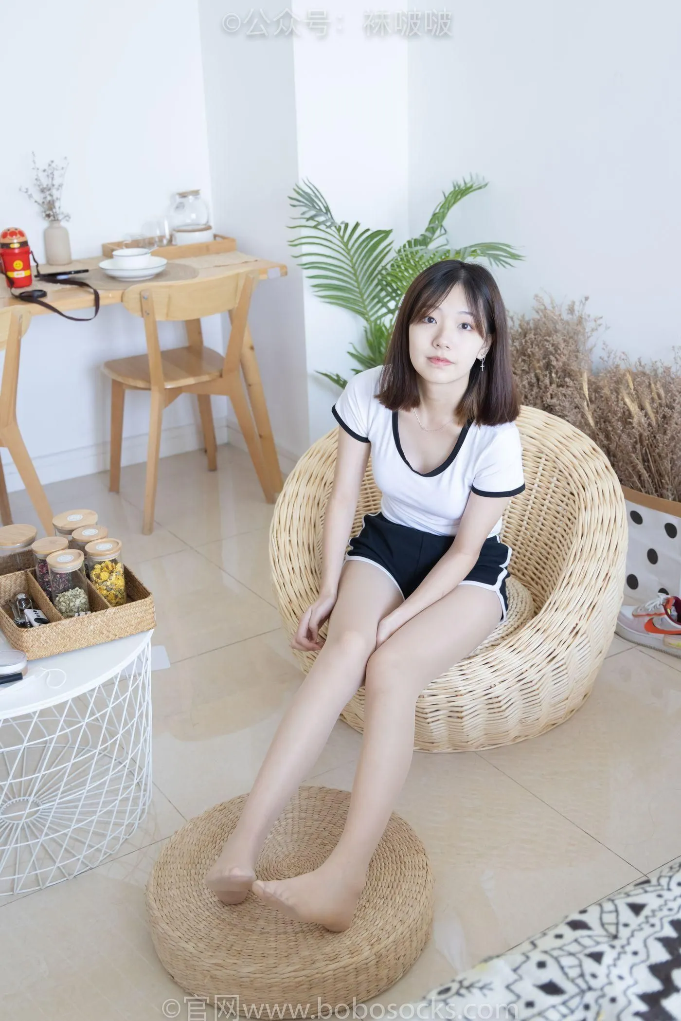 [BoBoSocks袜啵啵]NO.026 小甜豆-体操服、空军一号、白棉袜、肉丝 [149P]插图9